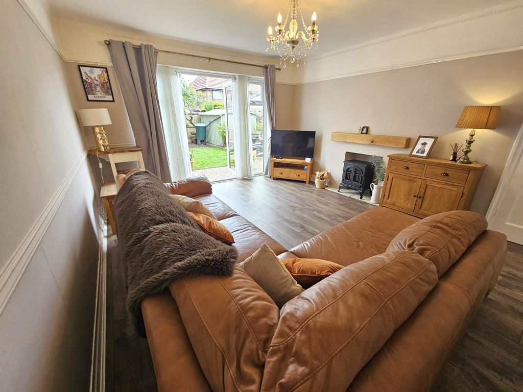 Property photo 1 of 18 52A Coro - Lounge Pic2.Jpg