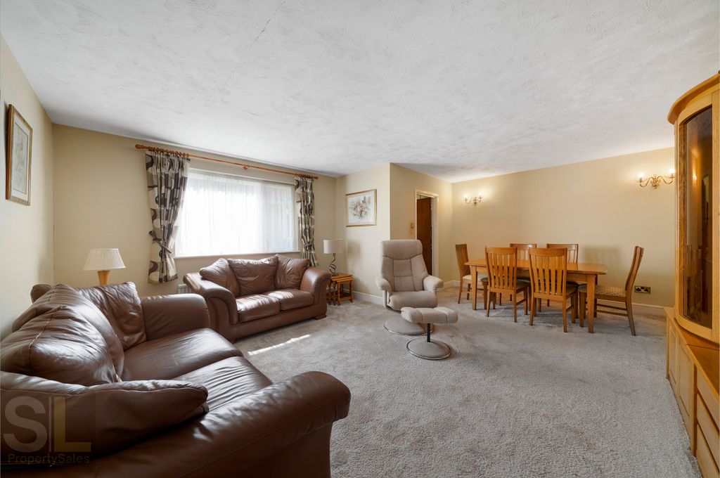 Property photo 2 of 12 Flat 8, Langworthy - Is9Kheru4Sjjdlkdbqfu