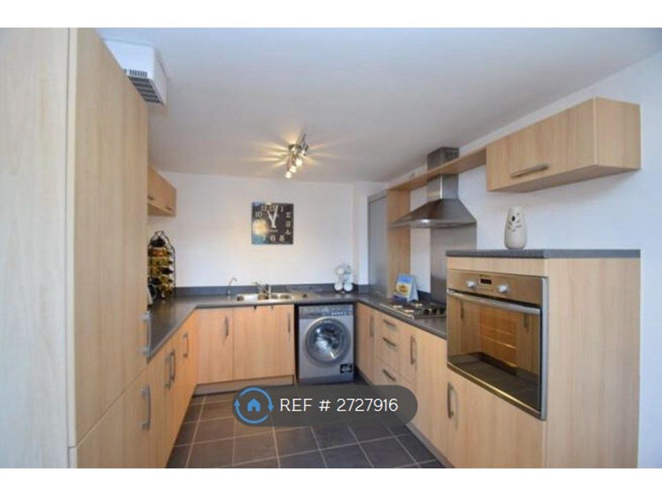 Property photo 1 of 16 Kitchen