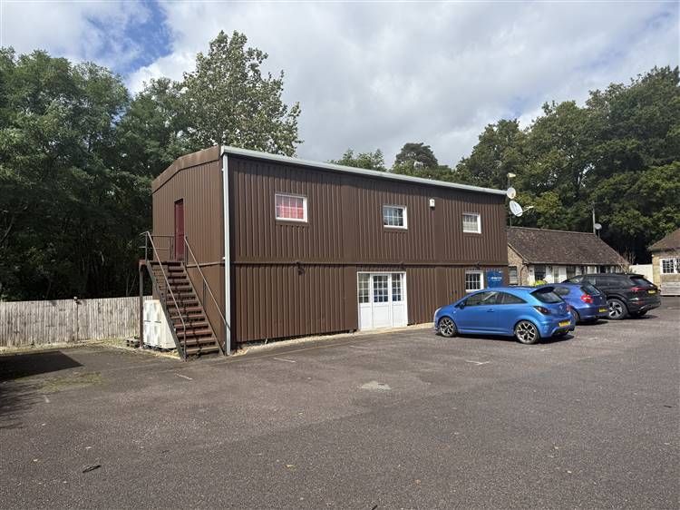 Property photo 1 of 4
