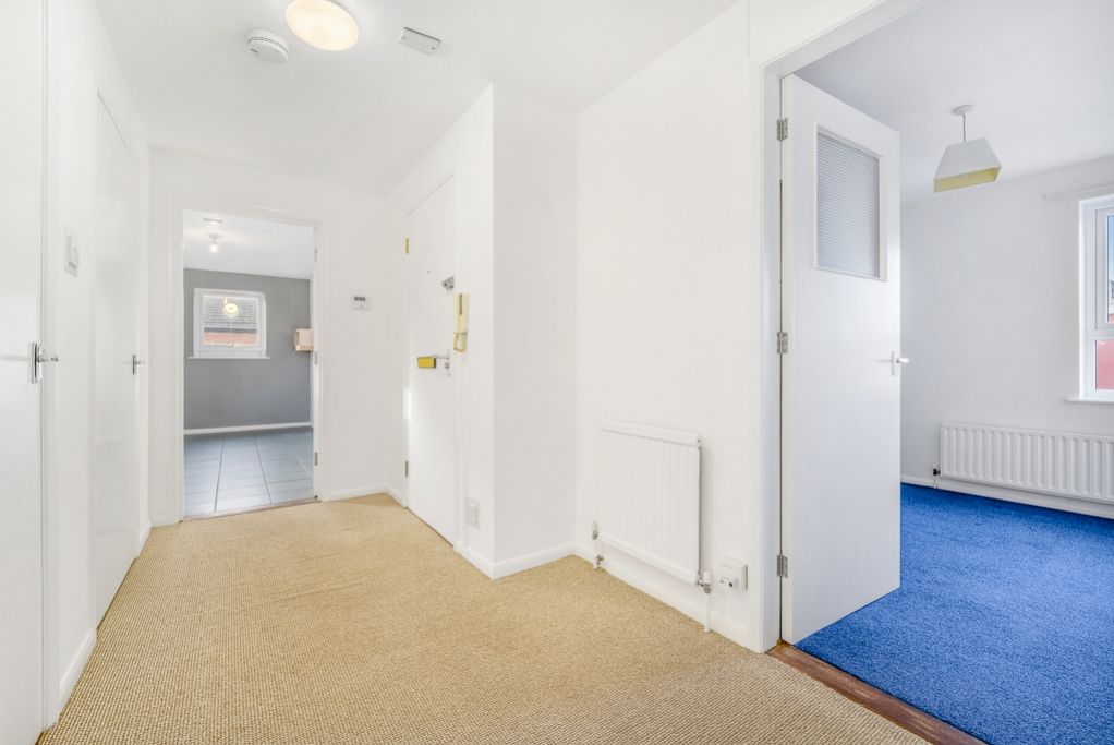 Property photo 3 of 16 21 James Street (Boston)-9