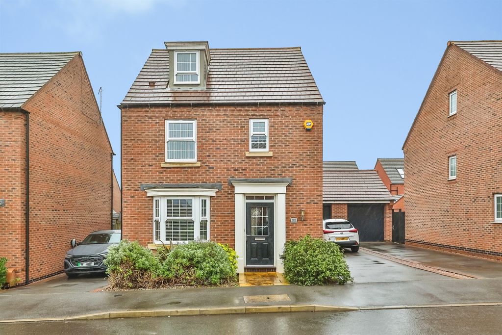 Property photo 1 of 31