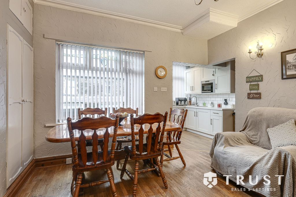 Additional image 22 of 4 bed semi-detached house for saleDeighton Lane, Batley WF17
