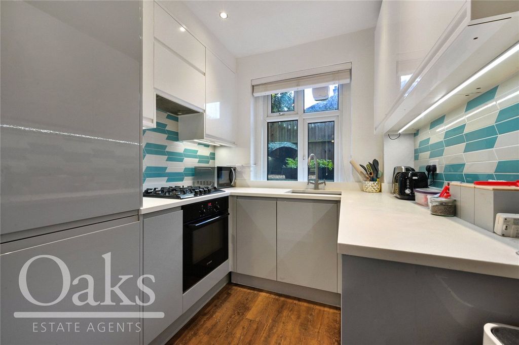 Property photo 2 of 8 Picture No. 01