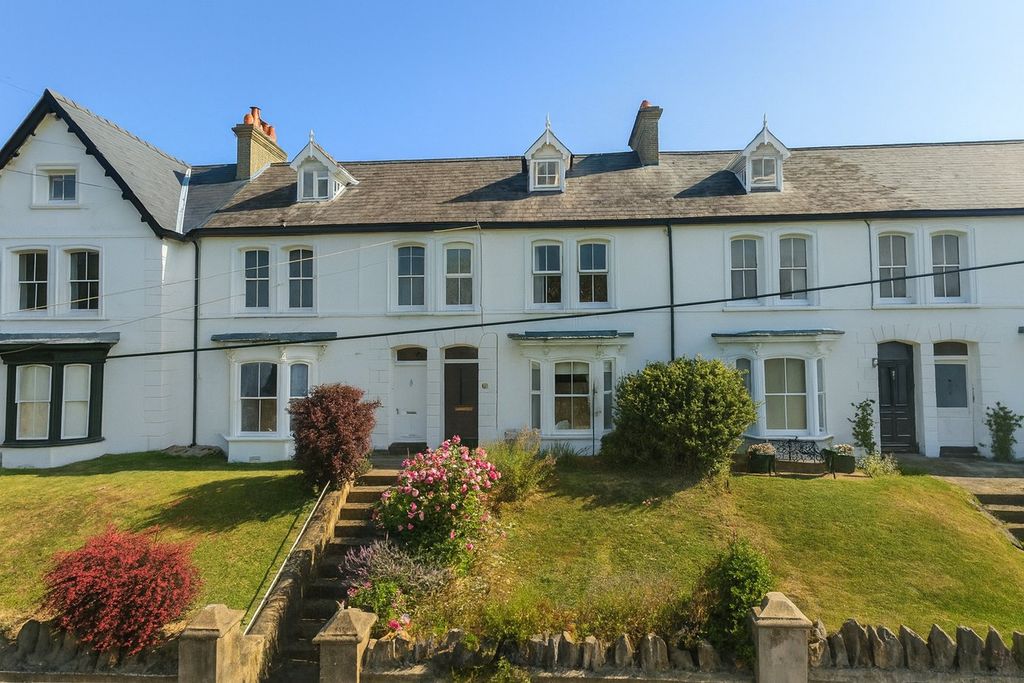 Property photo 1 of 21