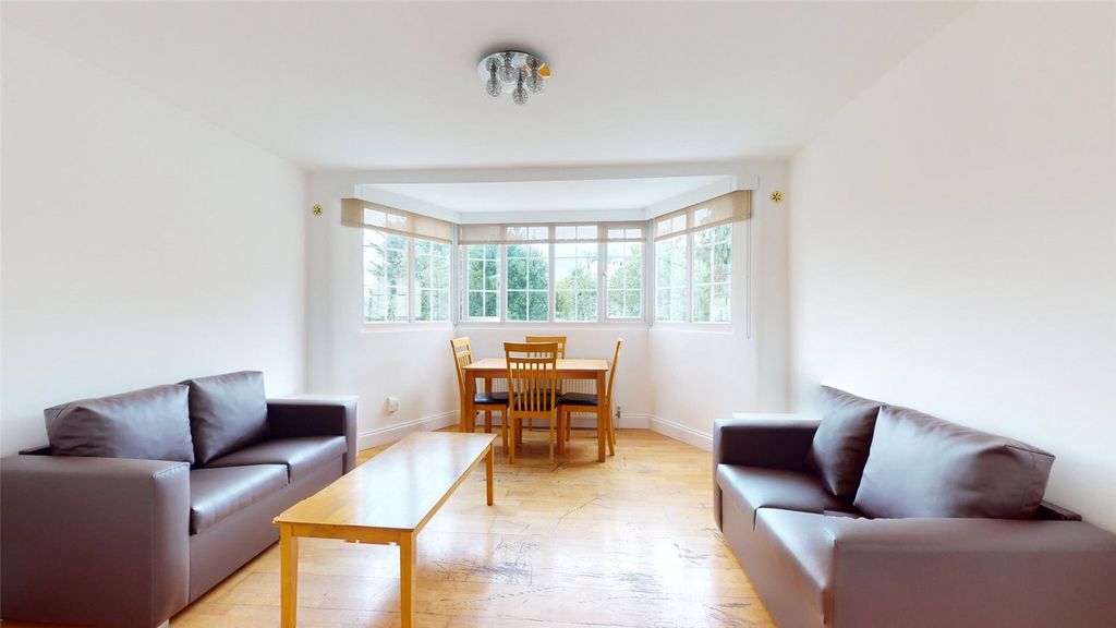 Property photo 2 of 20 Picture No. 31