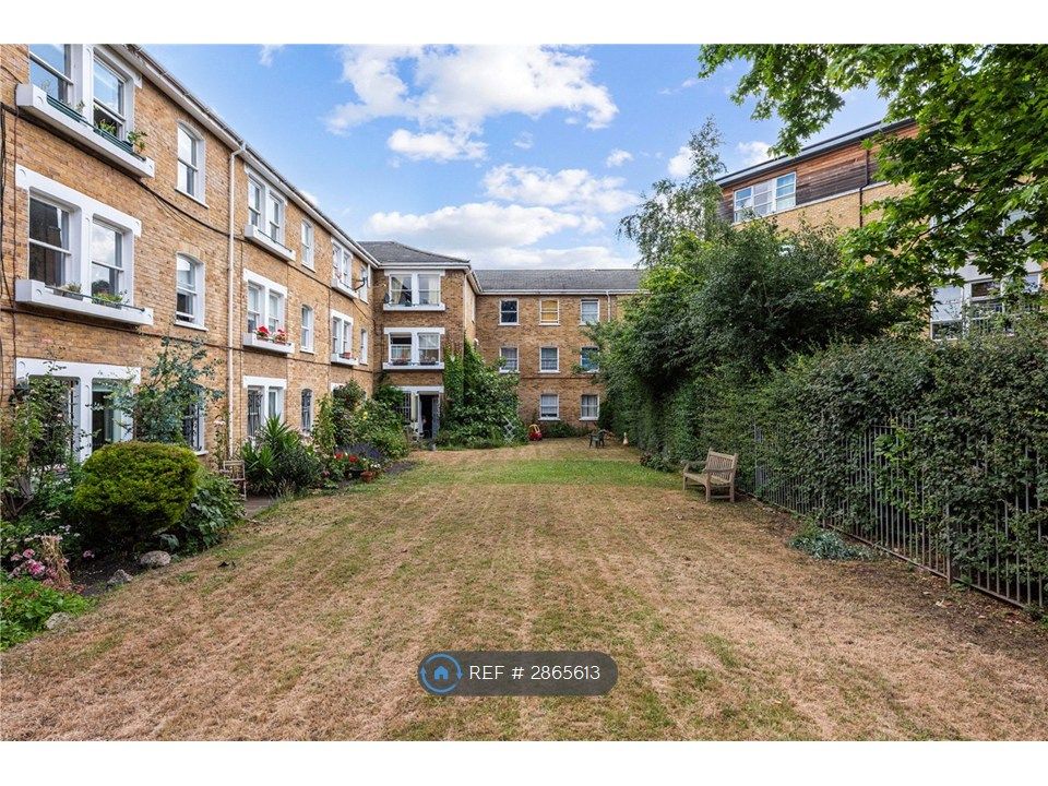 Property photo 2 of 6