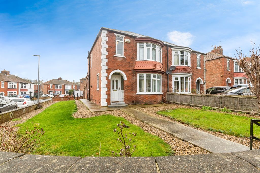 Property photo 1 of 17