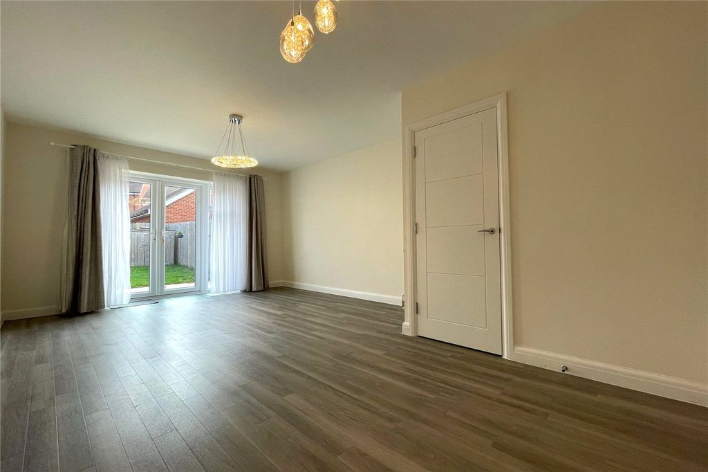 Property photo 3 of 10 Picture No. 03