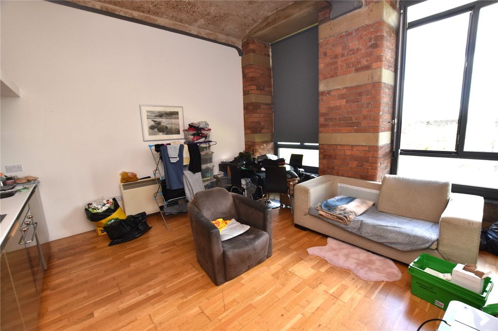 Property photo 2 of 8 Picture No. 02