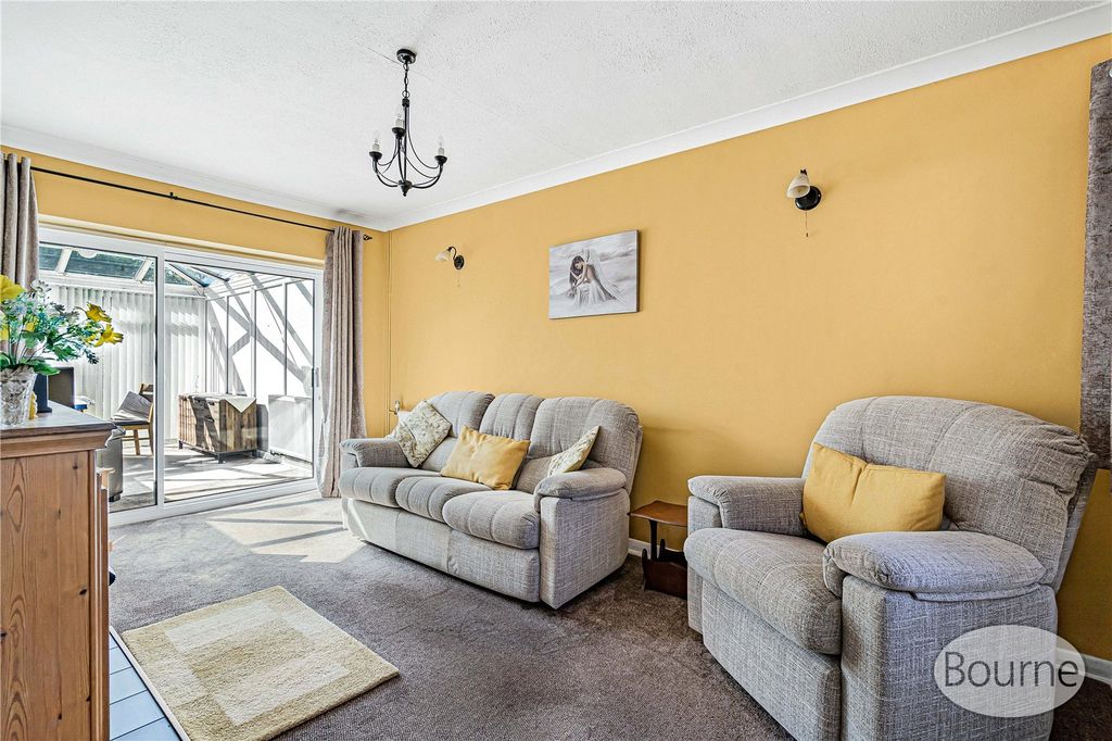 Property photo 2 of 19 Picture No. 36