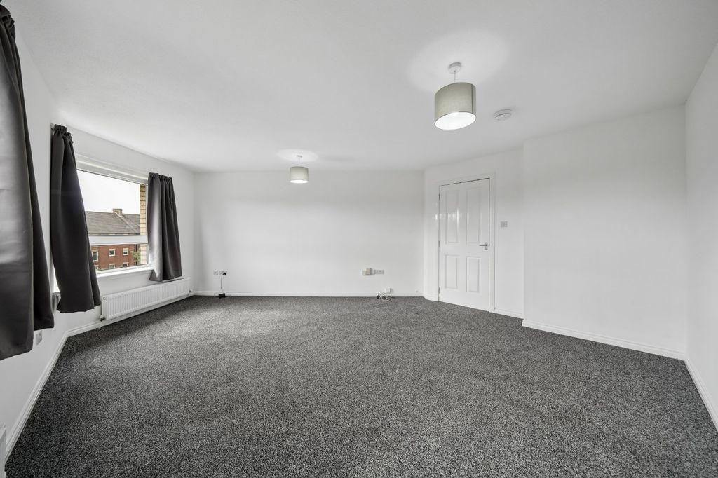 Property photo 3 of 18 Picture No. 55