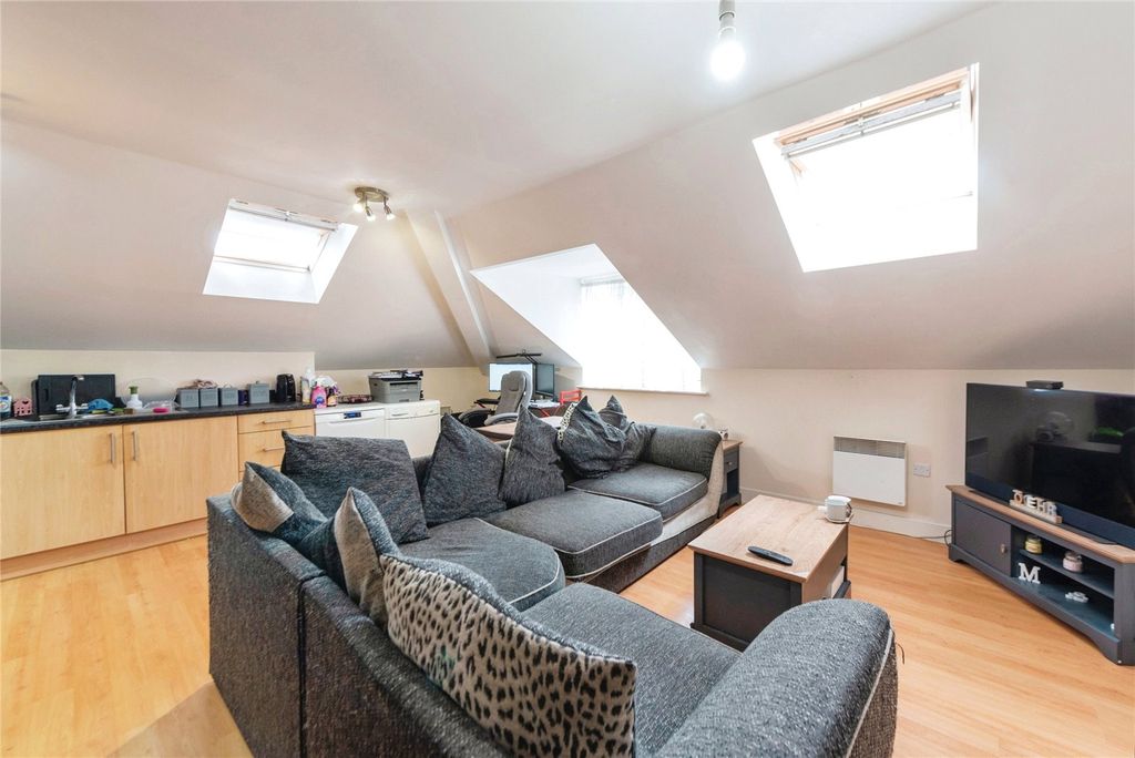 Property photo 2 of 17 Living Room