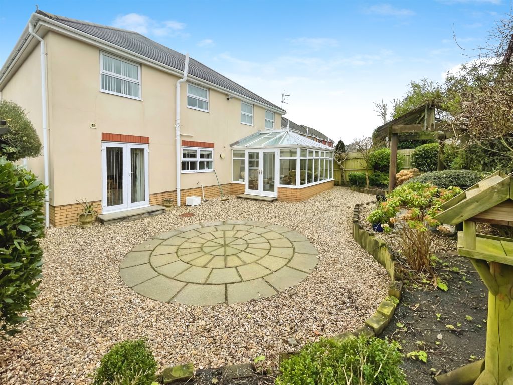 Property photo 1 of 30