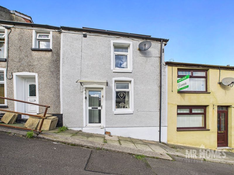 Property photo 2 of 19 Photo 5