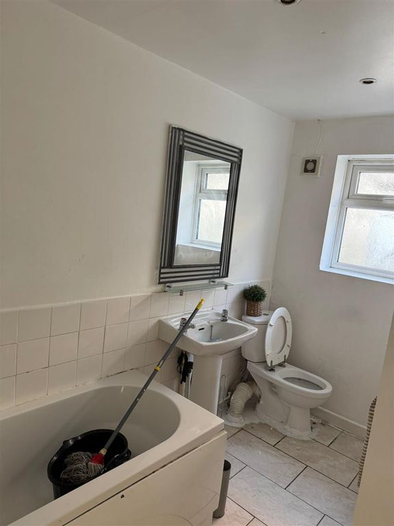 Property photo 3 of 7 Whatsapp Image 2026-03-19 At 12.56.36.Jpeg