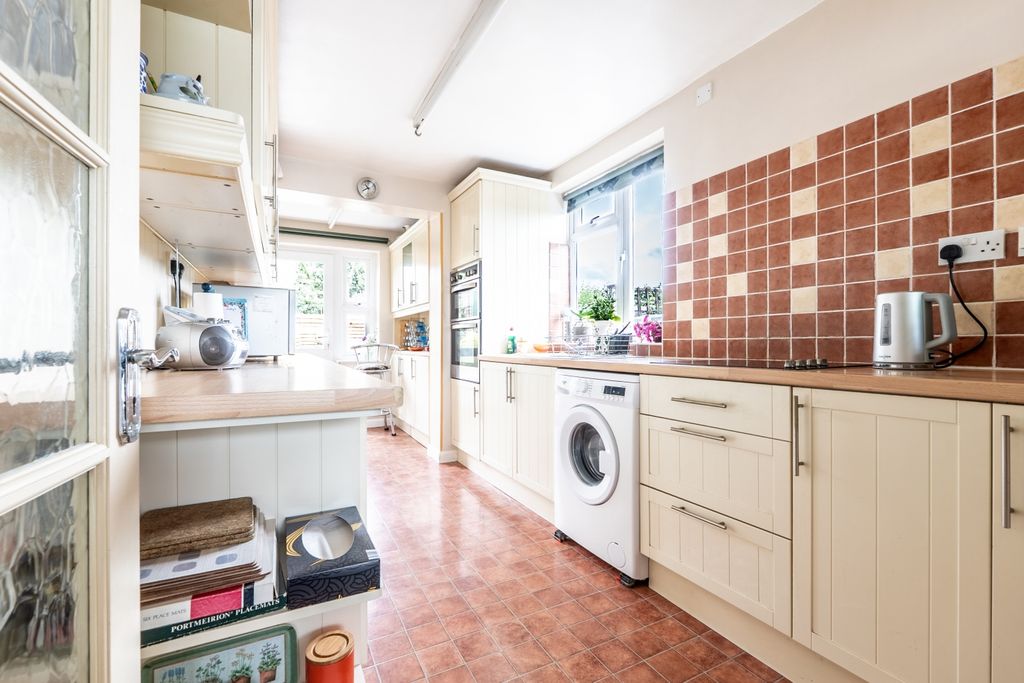 Property photo 3 of 19 Dsc08198-Hdr