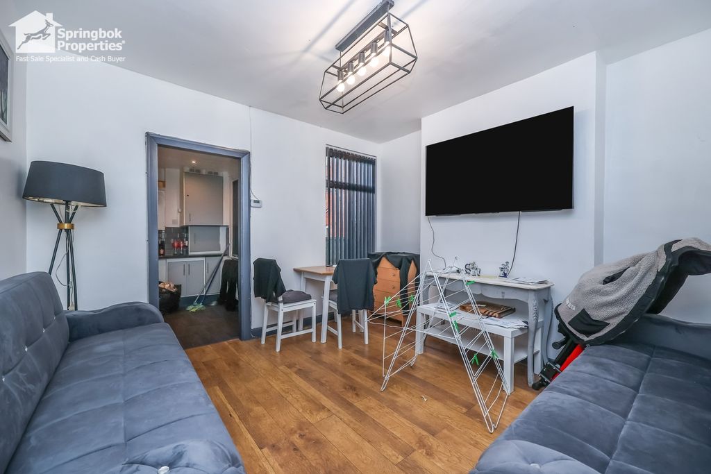 Property photo 3 of 11 Image 3