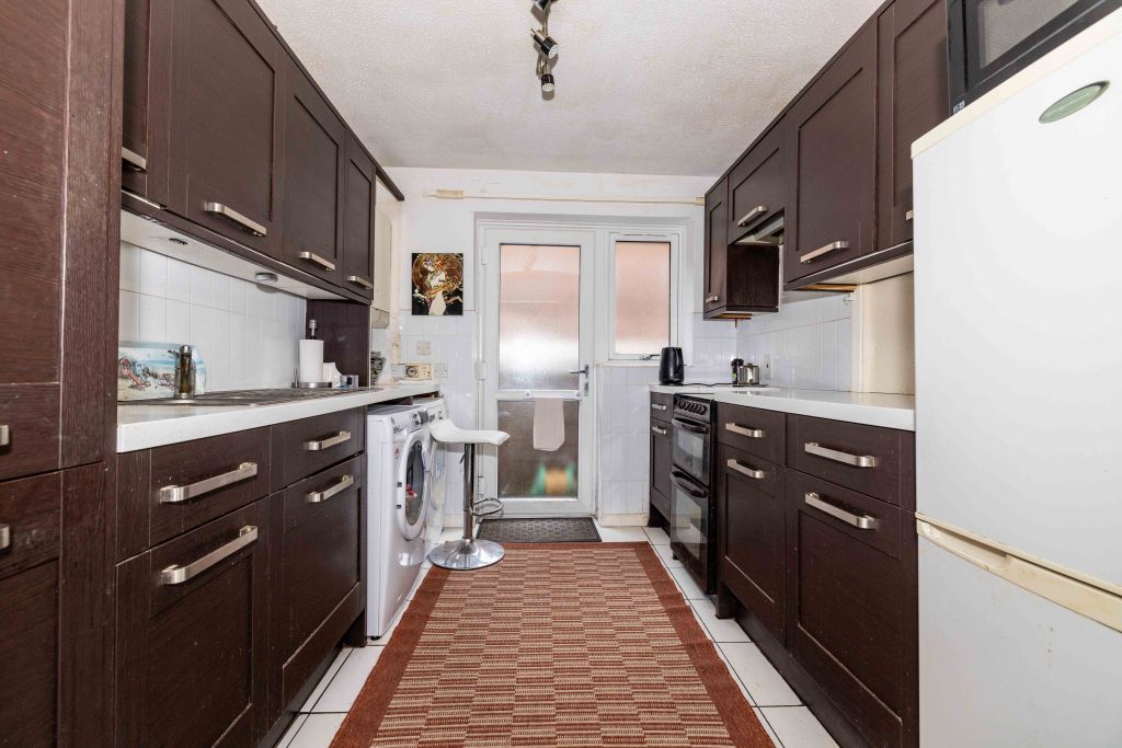 Property photo 3 of 10 Picture 3