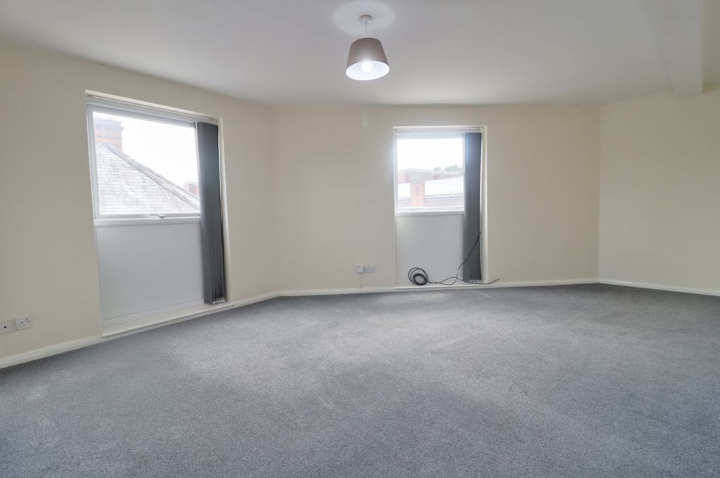 Property photo 2 of 5 Picture No. 02