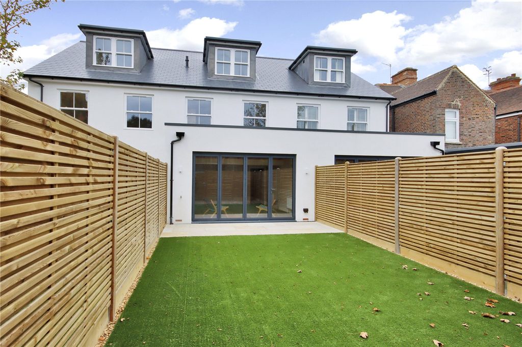 Property photo 1 of 13 38 Rear Garden