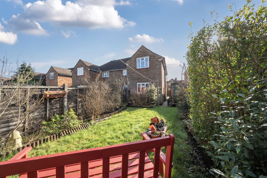 Property photo 2 of 19 1406677-13-69833d...