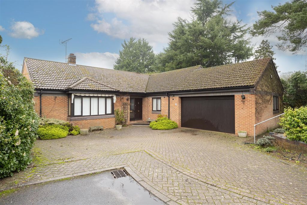 Property photo 1 of 11 Flowton-01.Jpg