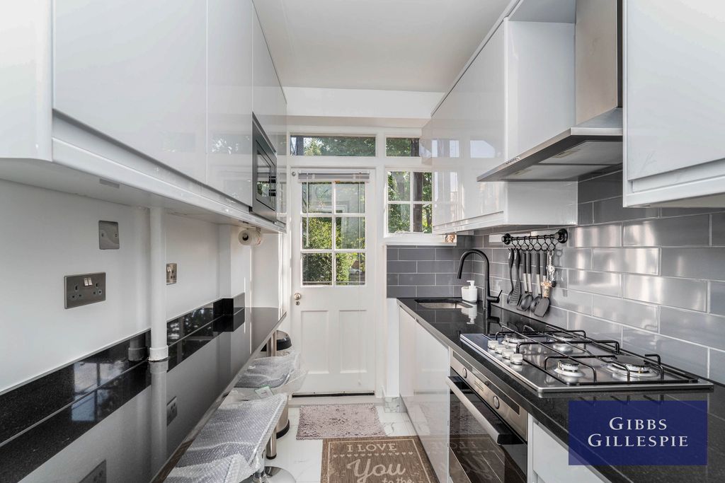 Property photo 2 of 10 Property Image