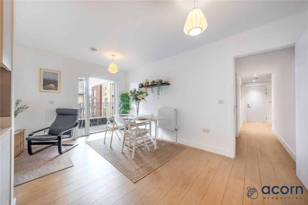 Property photo 3 of 22 Picture No. 09