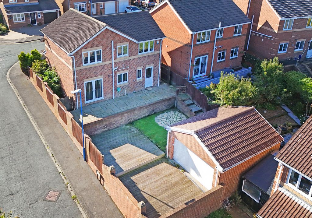 Property photo 3 of 41