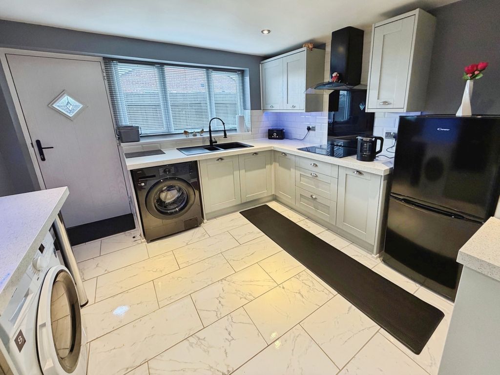 Property photo 2 of 25 9A79d5ce-Img_0236