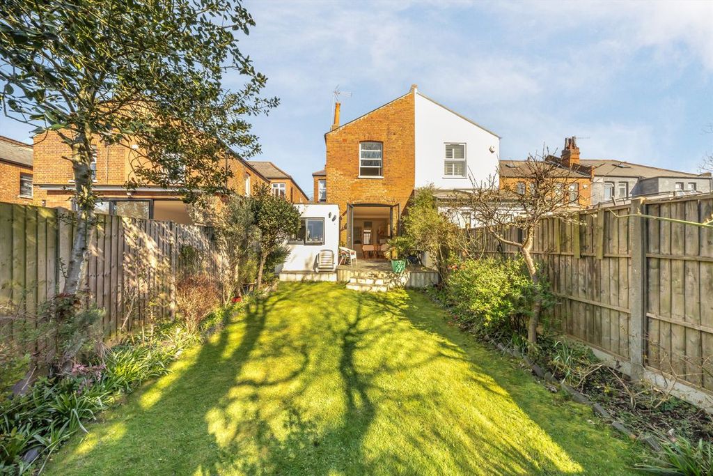 Property photo 3 of 12