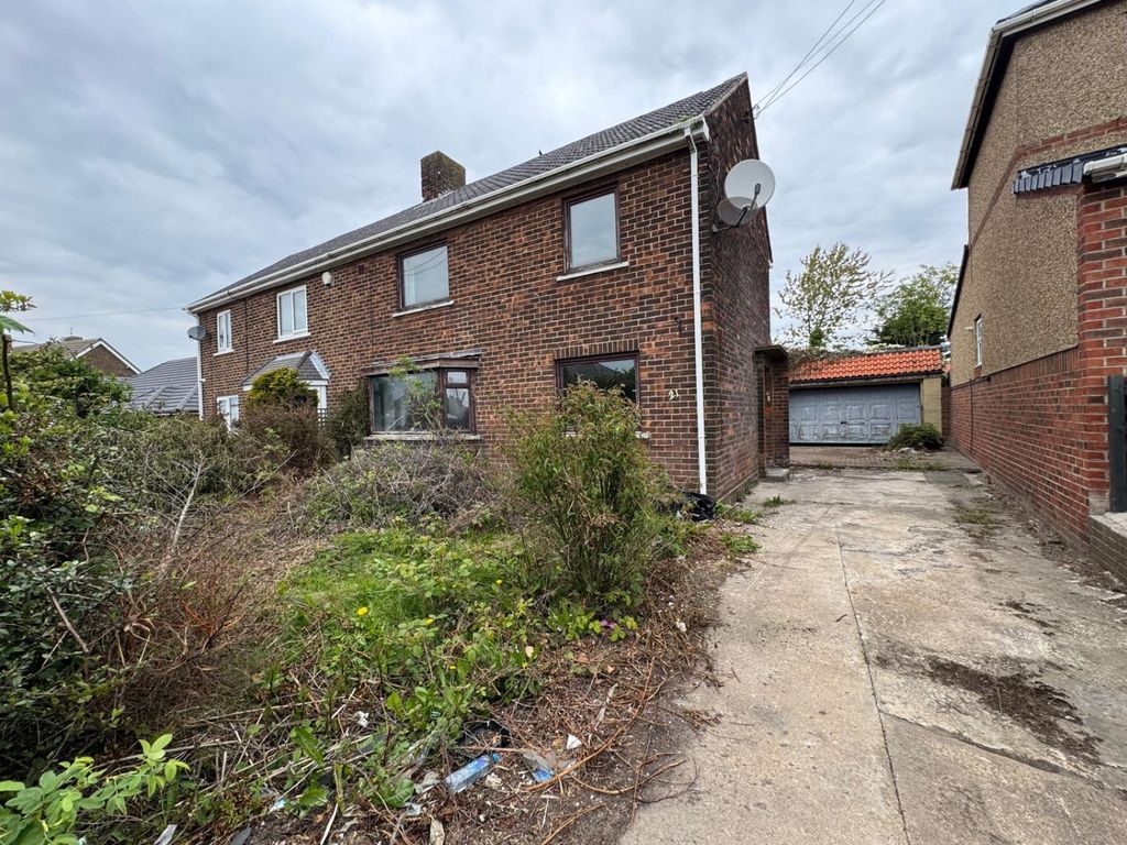 Property photo 1 of 14 2Ad59Ac6-71F6-4Bd8-9945-Aa4Bb1Ffcc43