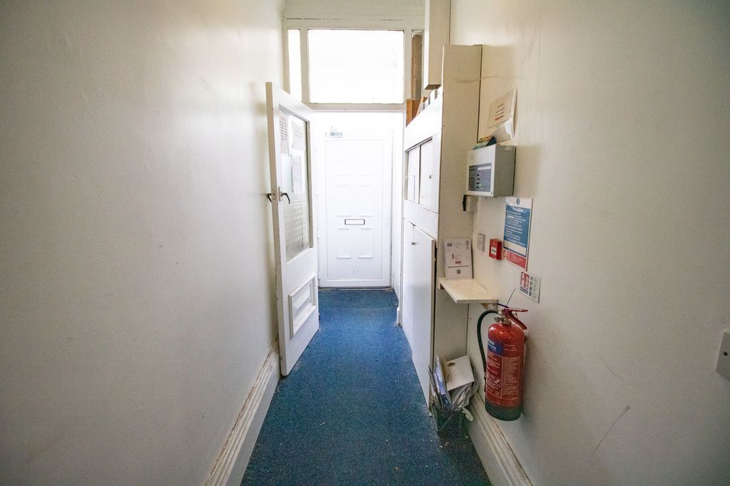Property photo 2 of 7 Secure Key Entry Communal Area