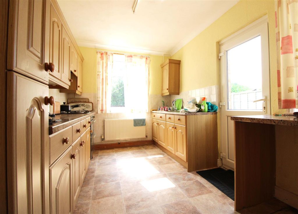 Property photo 2 of 10 Kitchen Edit.Jpg