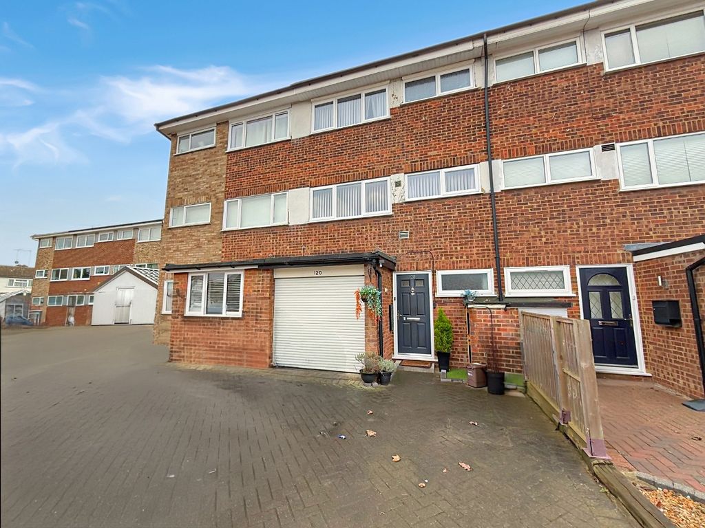 Property photo 1 of 15 4735040