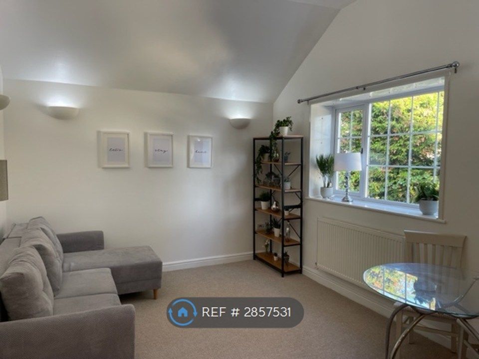 Property photo 3 of 30 Living Area