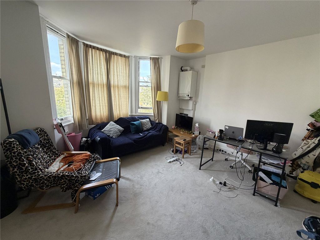 Property photo 2 of 5 Picture No. 05