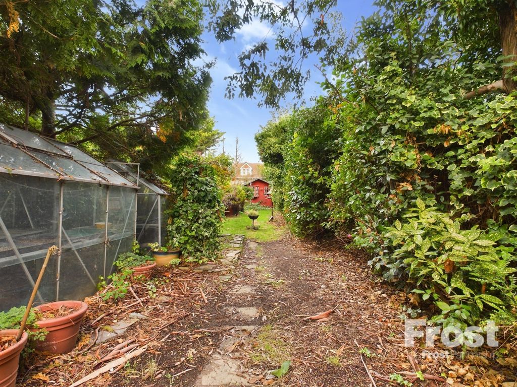 Property photo 3 of 13 Picture No. 27