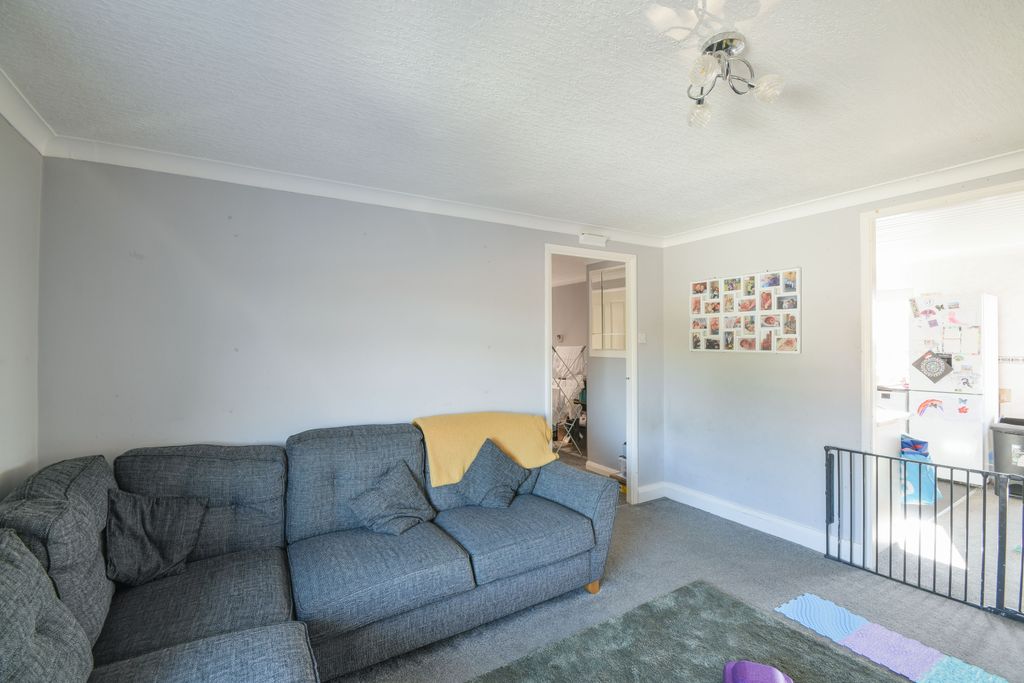 Property photo 3 of 20