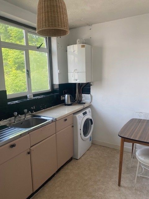 Property photo 1 of 3