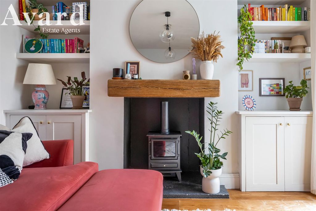 Property photo 3 of 19 Vere Road_53B-007.Jpg