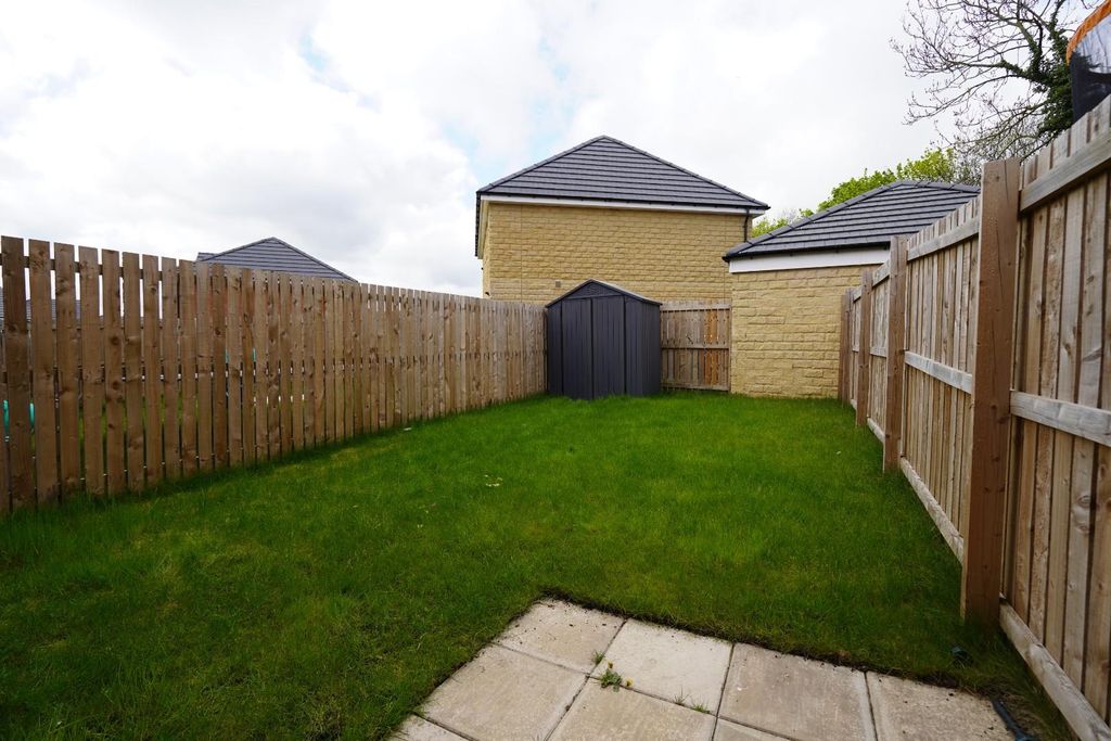 Property photo 2 of 12 Outdoor Space