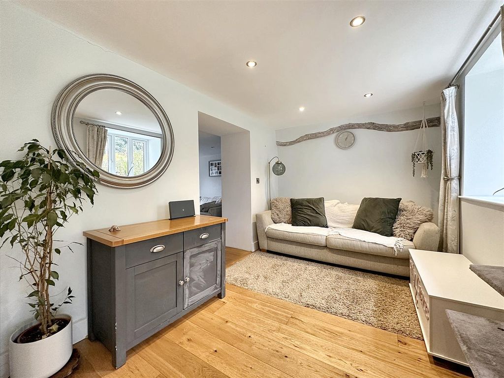 Property photo 3 of 16 Img_9709.Jpg