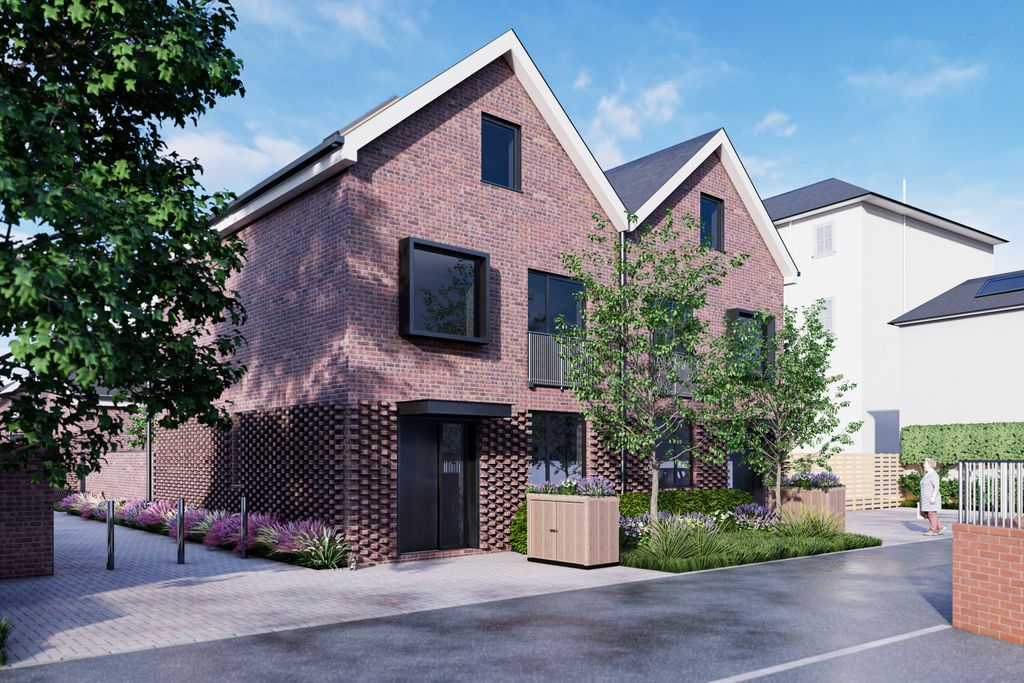 Property photo 1 of 10 Land To The Rear Of 2 - 16 St Johns Road, Royal Tunbridge Wells, Kent Tn4 9Xg