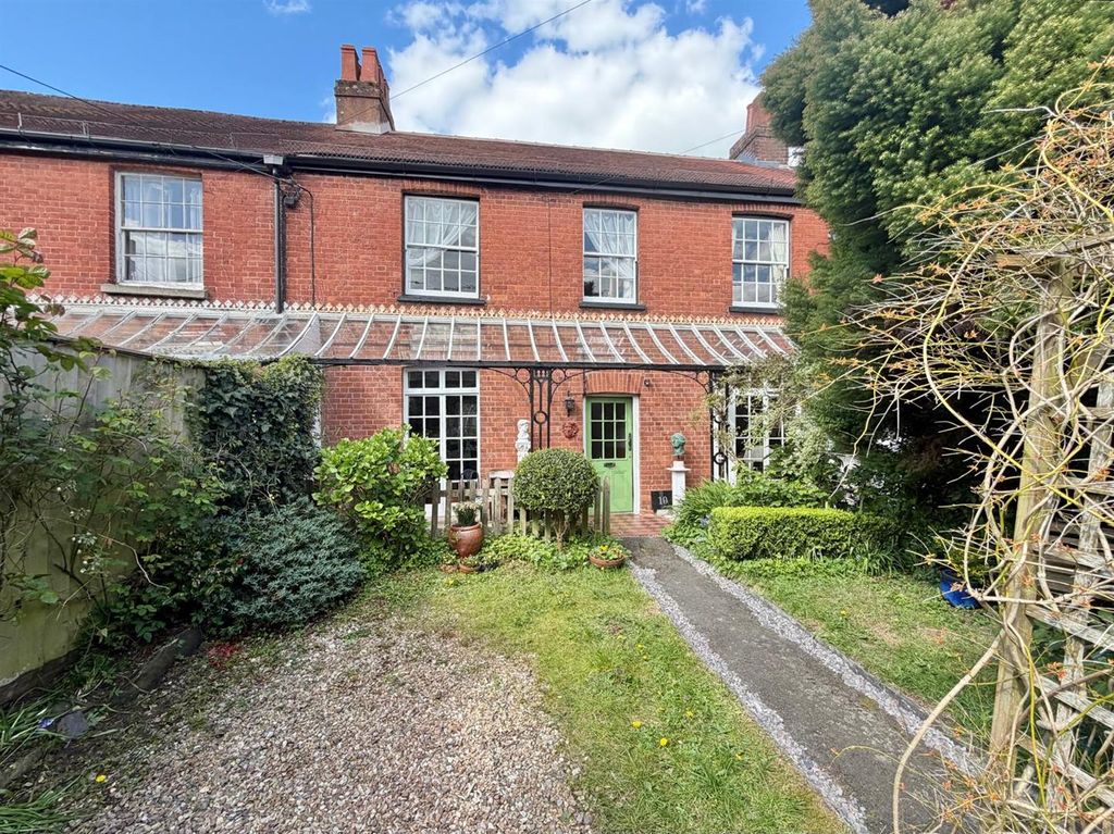 Property photo 1 of 24