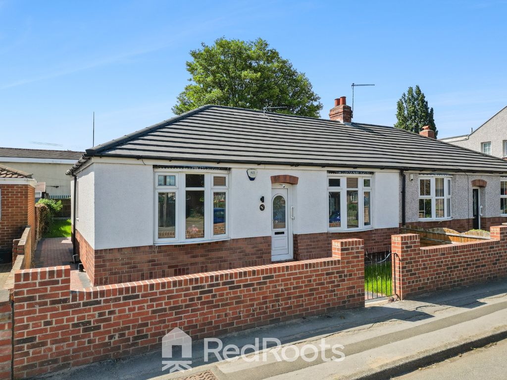 Property photo 2 of 17 4258234