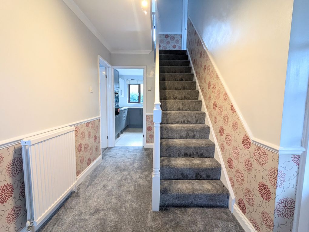 Property photo 2 of 24
