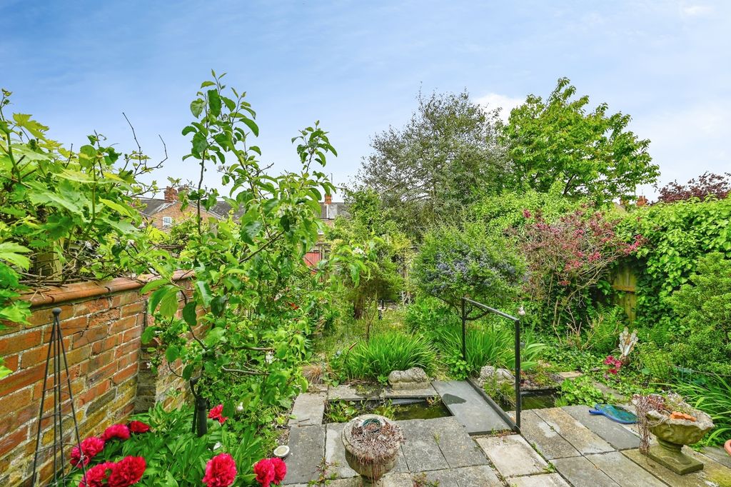 Property photo 3 of 19 Pbox-Img.Jpg