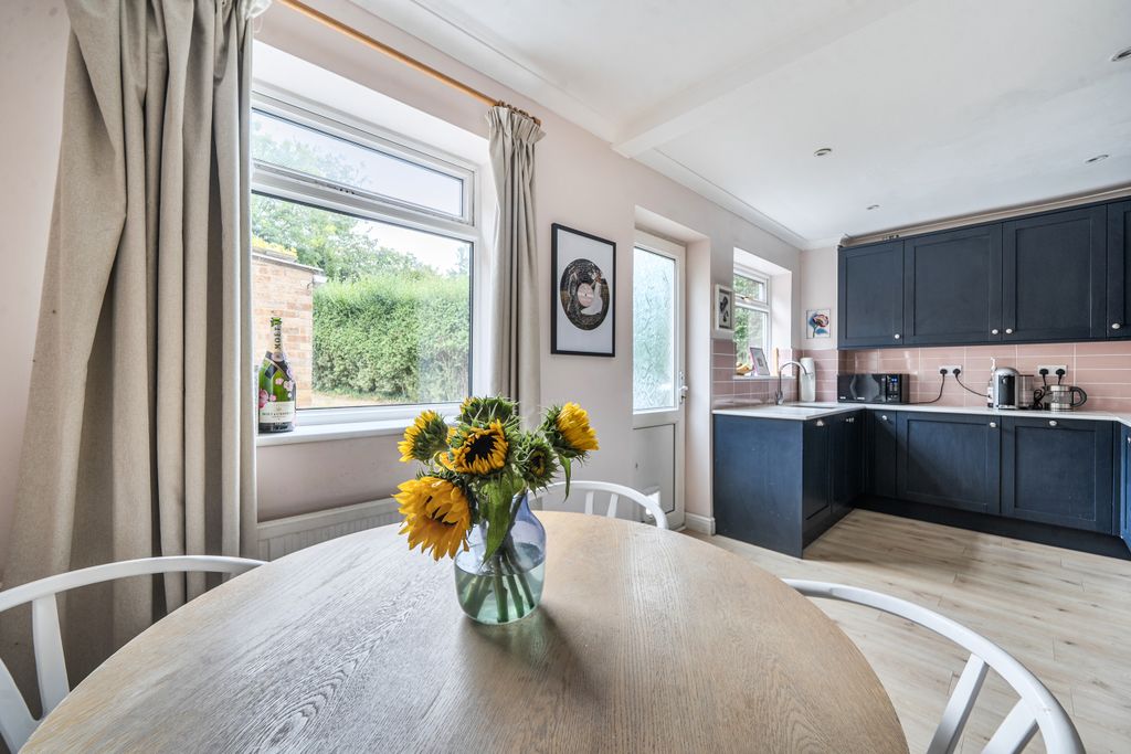 Property photo 3 of 16 1514427 (13)